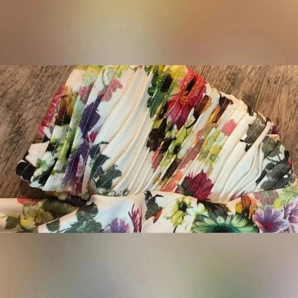 Gracia Fashion Top - Picture 4 of 6